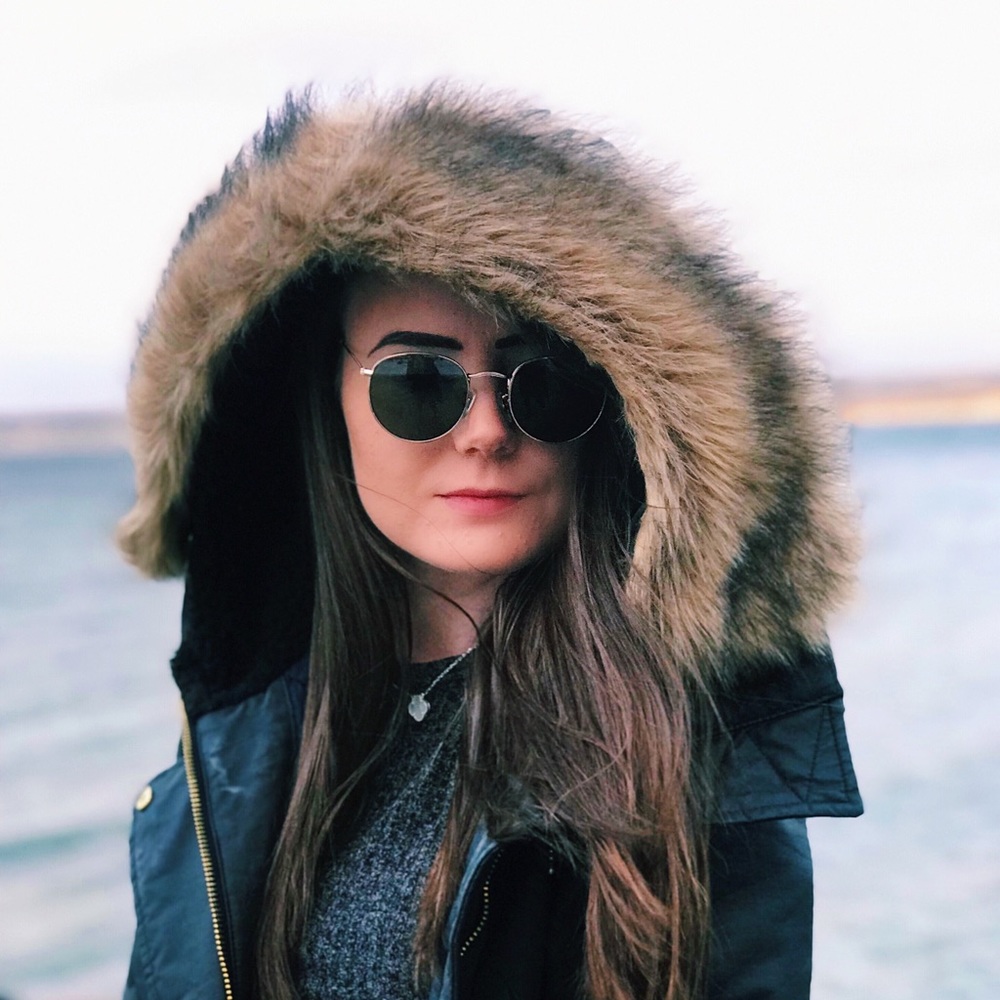 Meet your Posher, Molly